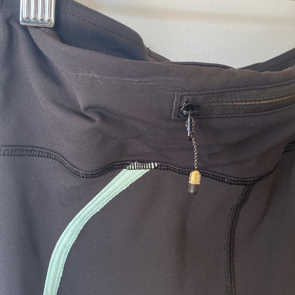 Lululemon Pedal To The Medal 7/8 Tight Black / Alarming / Tranquil Blue Size 4 - Picture 11 of 16